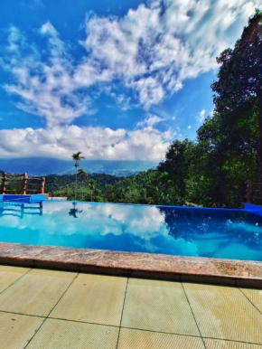 Chalona Hill View